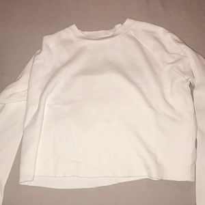 Brandy Melville Tops - NWT BRANDY MELVILLE SWEATSHIRT Brandy Melville Tops - NWT BRANDY MELVILLE SWEATSHIRT
